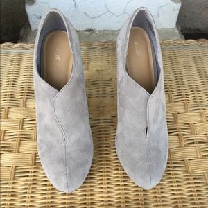 Grey Stiletto Booties!